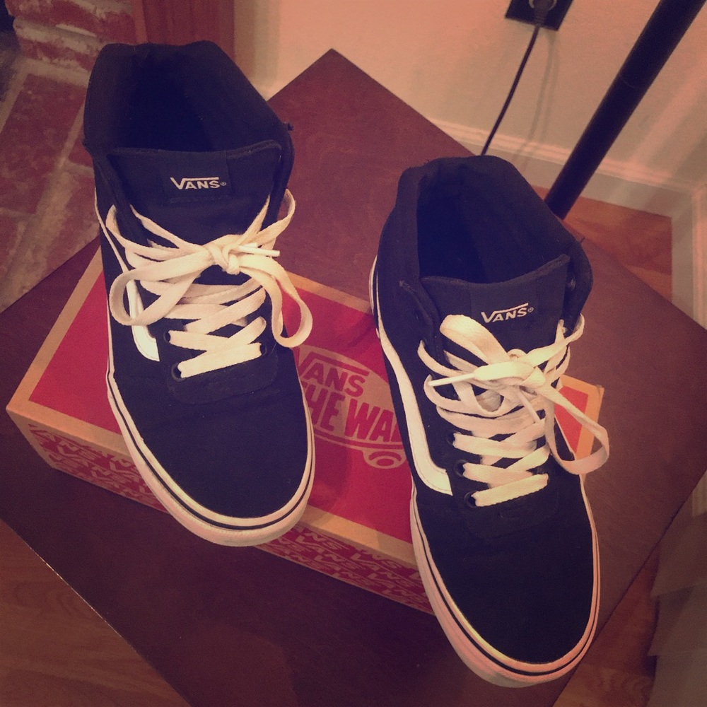 vans high tops with box - women’s
